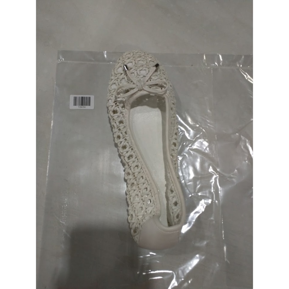 Mia Big Girls' Myrha Strap Shoe White 4